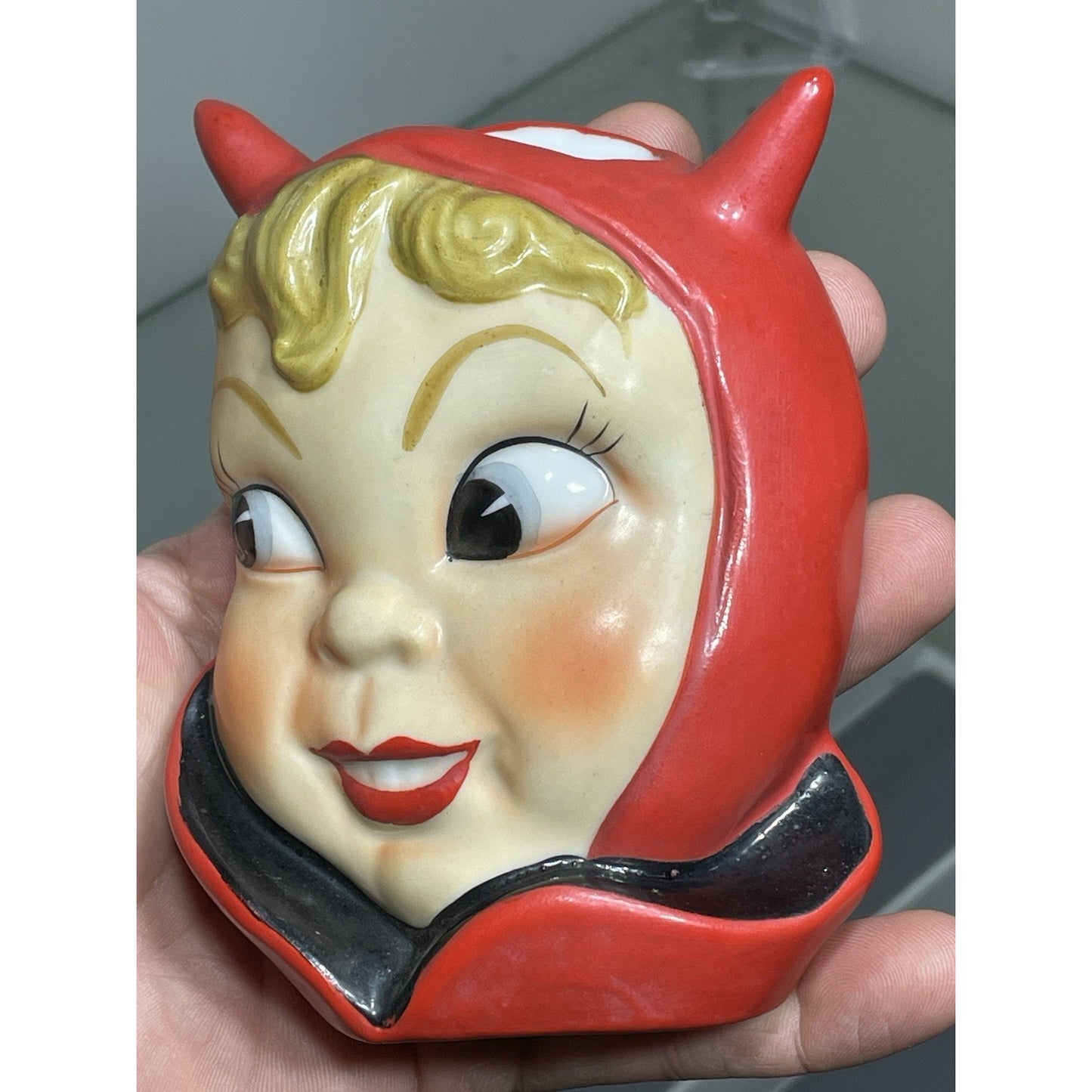 VINTAGE LADY HEAD VASE WREATH MARK DEVILISH PIXIE MINIATURE 4.75”