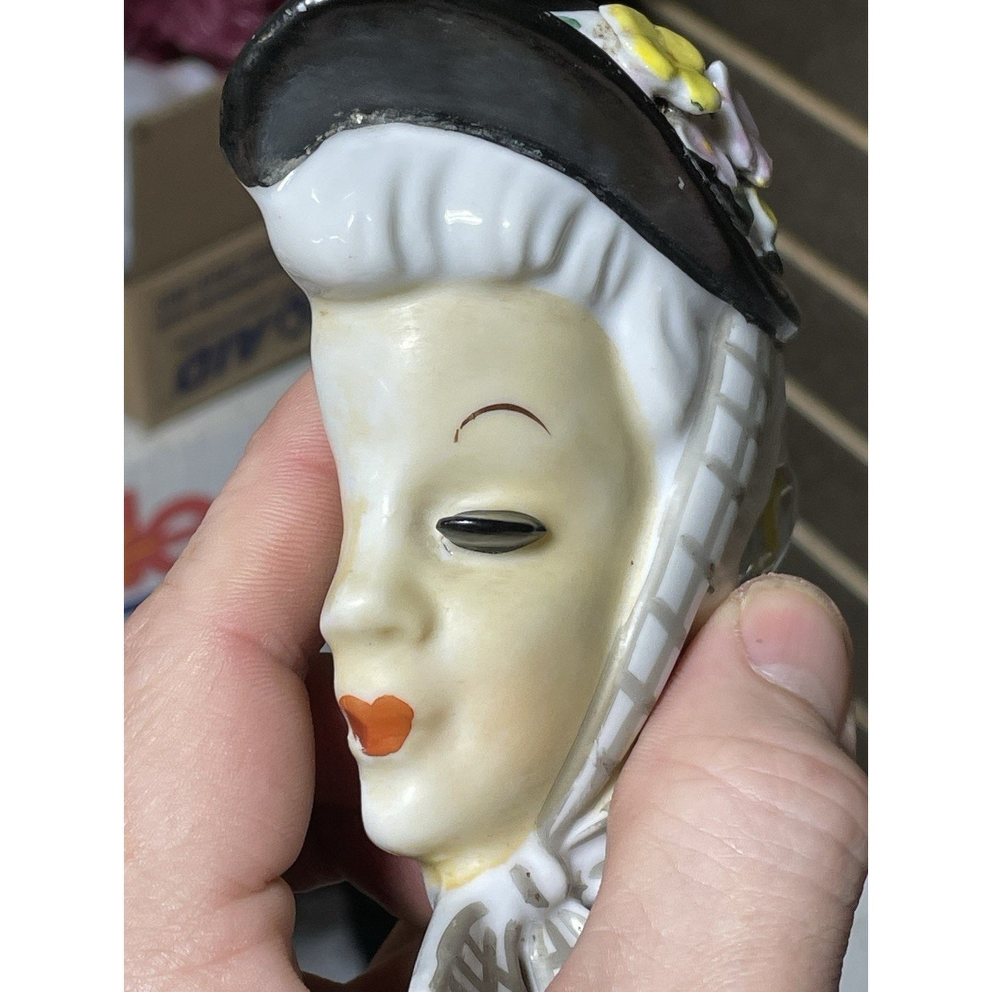 2 Vintage Ucagco Girl Silhouette Head Wall Pocket Lady head vase Japan 4.5" lot