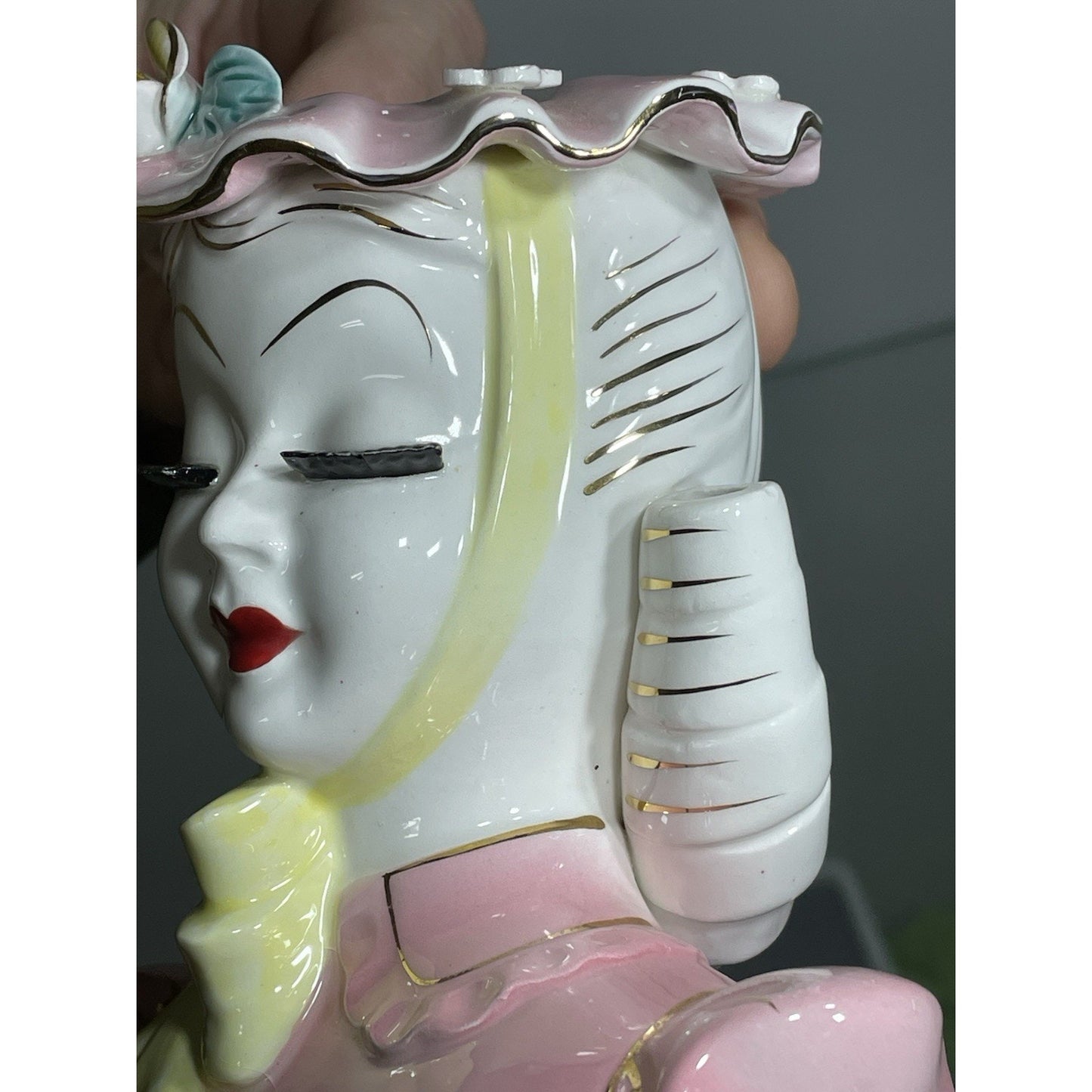 Vintage PINK LEFTON BARBARA lady head vase Yellow ribbon bow 5" inch