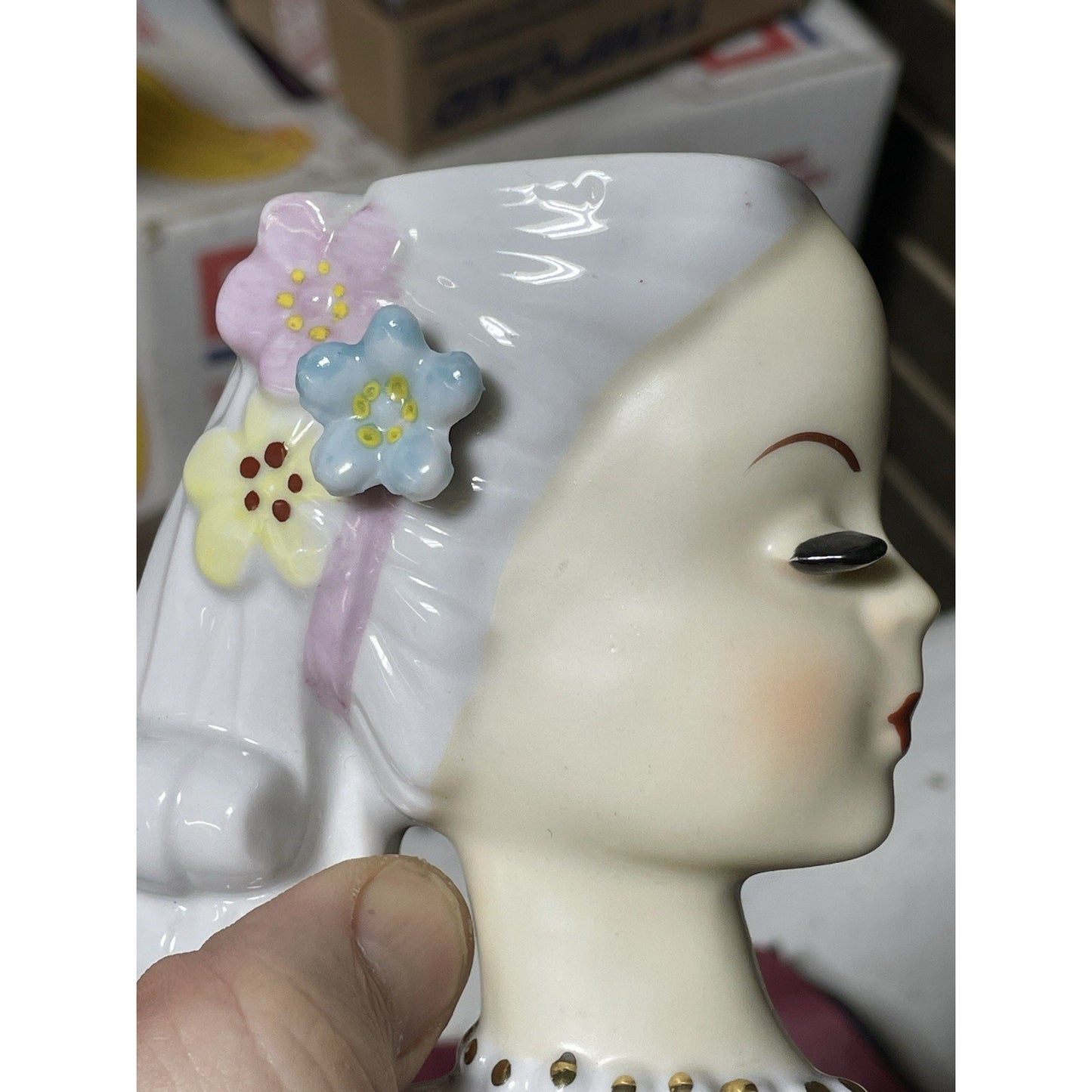 2 Vintage Ucagco Girl Silhouette Head Wall Pocket Lady head vase Japan 4.5" lot