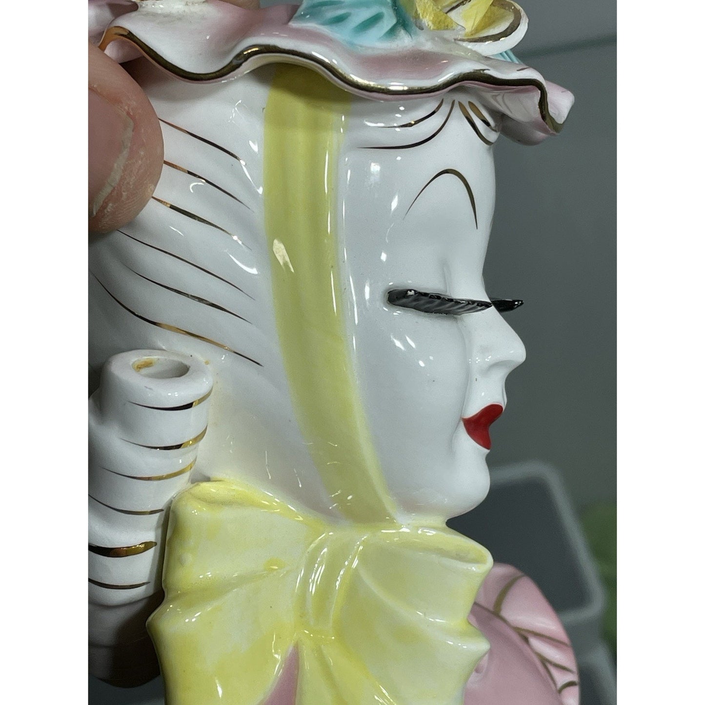 Vintage PINK LEFTON BARBARA lady head vase Yellow ribbon bow 5" inch