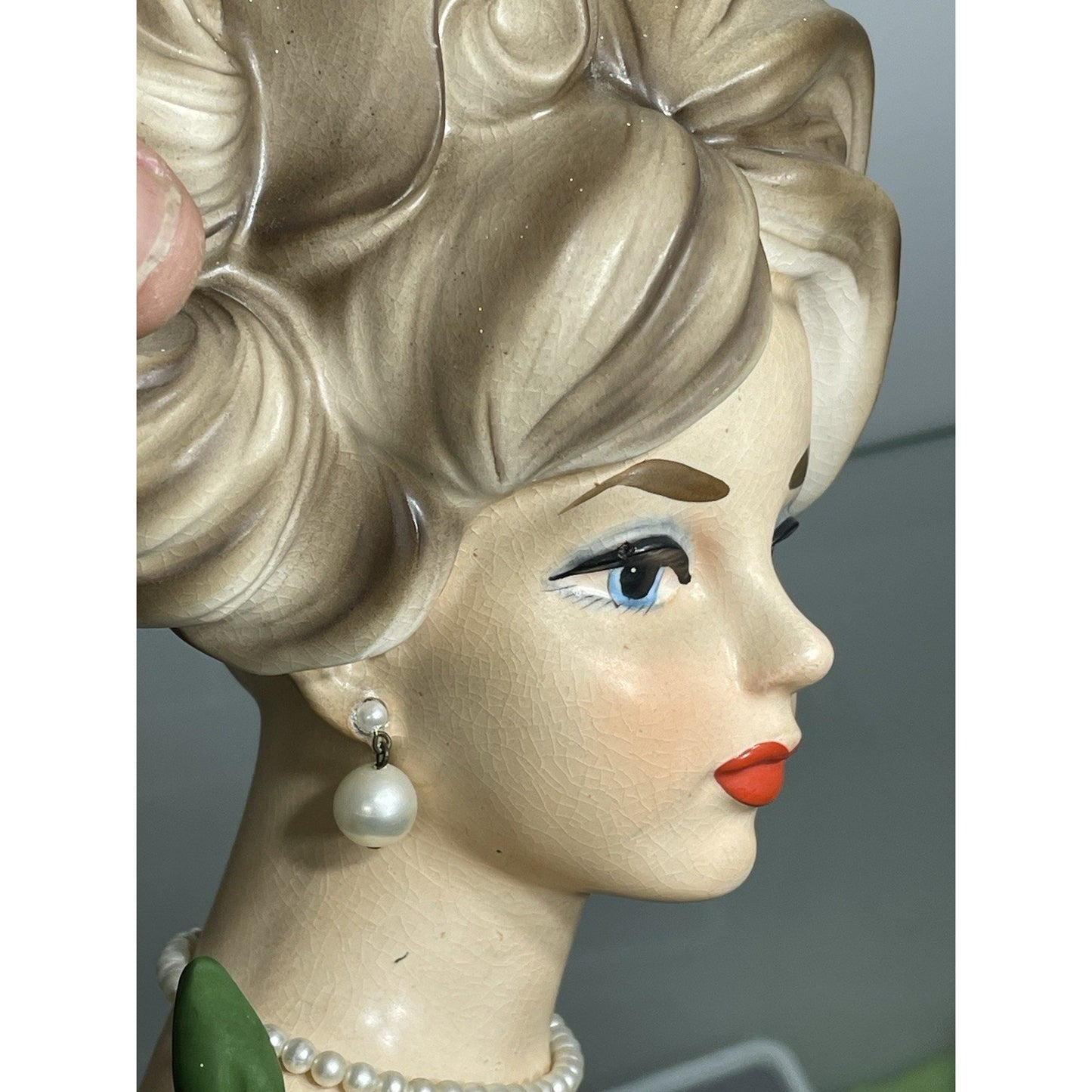 NAPCOWARE stamped YOUNG LADY HEAD VASE GREEN C 7294 7.5" BLUE EYES Japan N. Mint