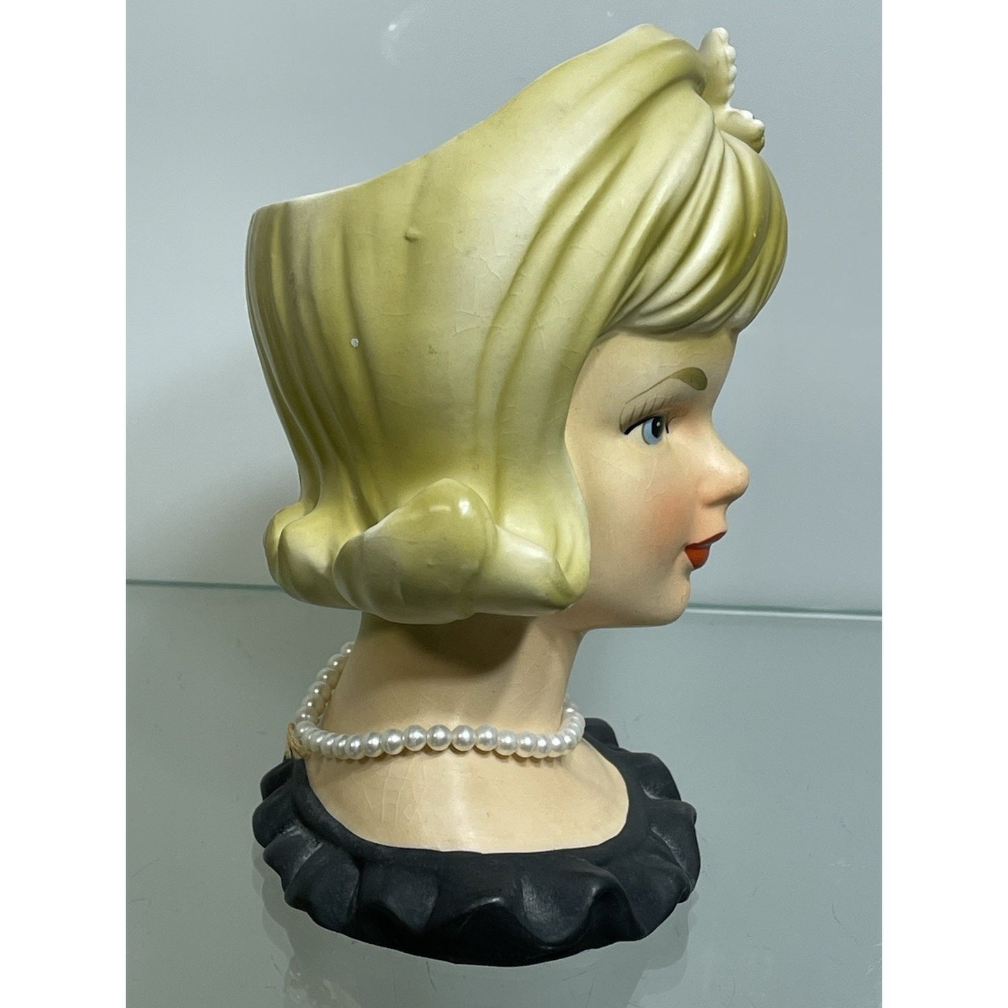 Vintage Lady Head Vase Parma A-172 1950 Blonde Pearl Necklace Butterfly Clip 5.5