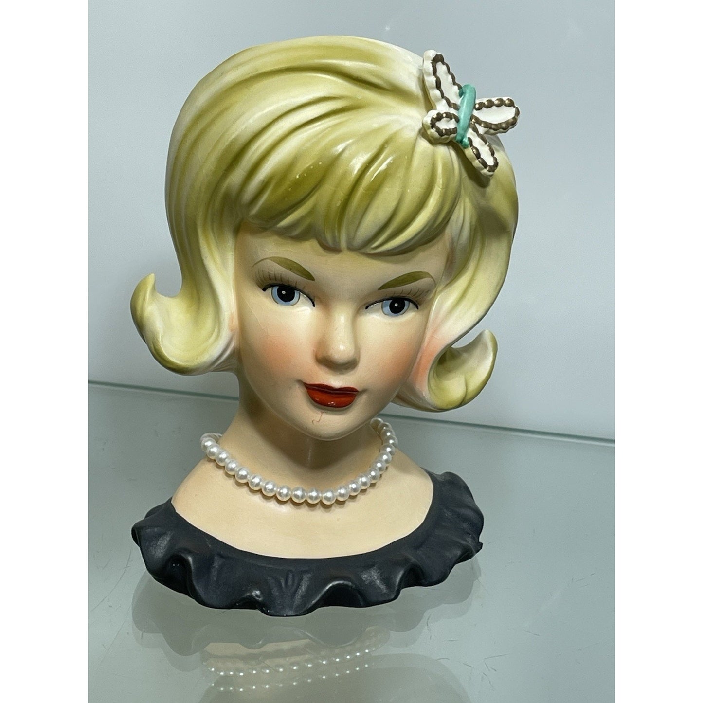 Vintage Lady Head Vase Parma A-172 1950 Blonde Pearl Necklace Butterfly Clip 5.5