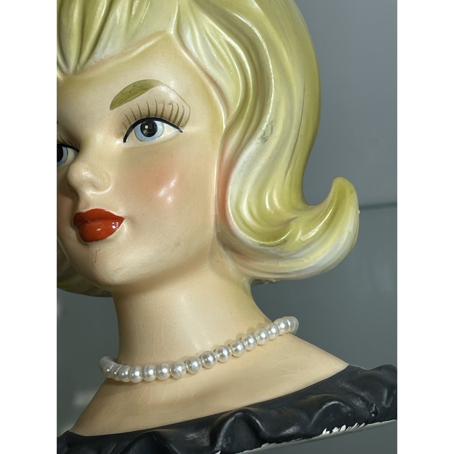 Vintage Lady Head Vase Parma A-172 1950 Blonde Pearl Necklace Butterfly Clip 5.5